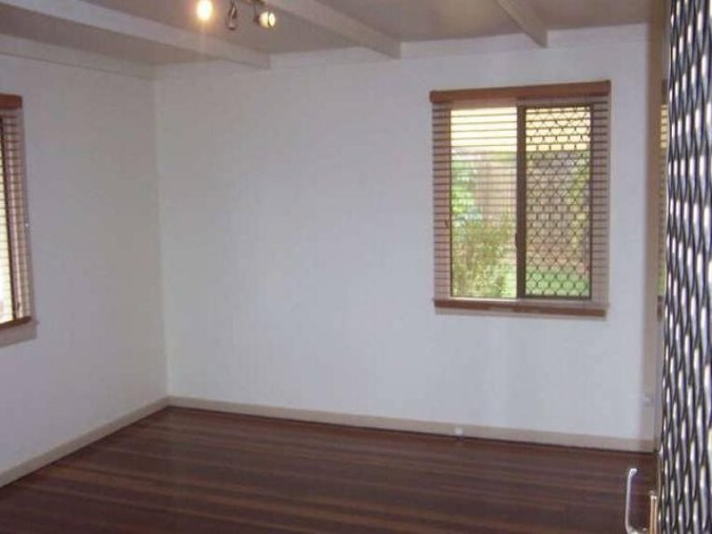 66 Smith Road, Woodridge QLD 4114