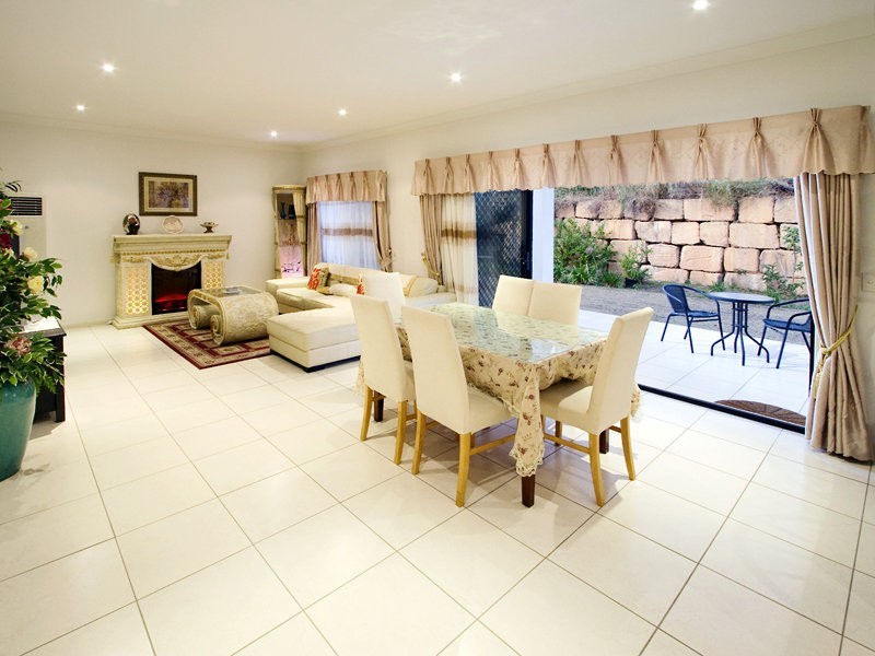 37 Sheldon Street, Calamvale QLD 4116