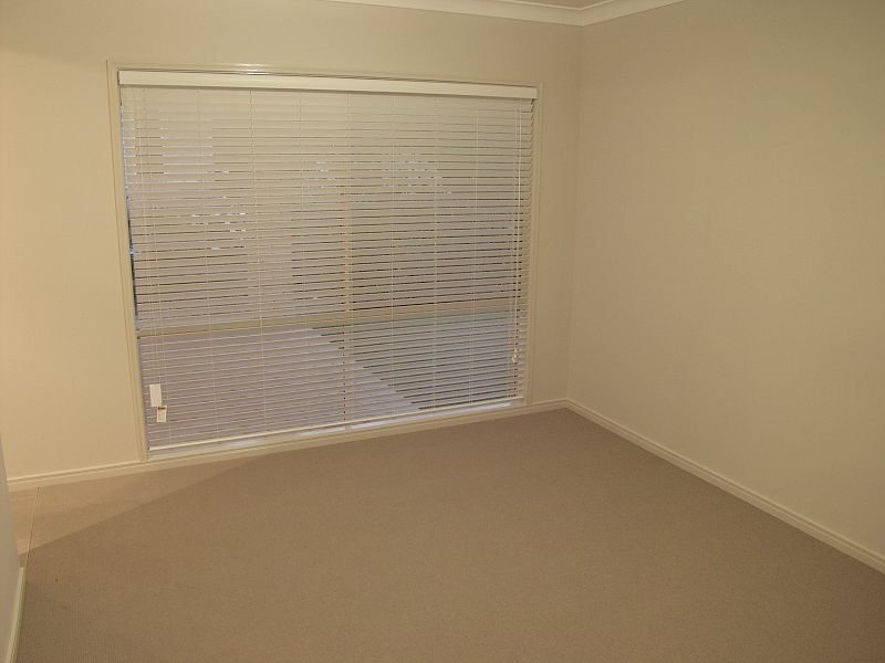 70 Larapinta Circuit, Parkinson QLD 4115