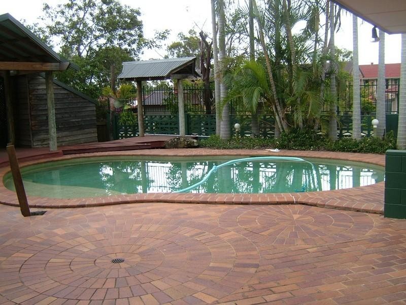 12 Malbon Street, Eight Mile Plains QLD 4113