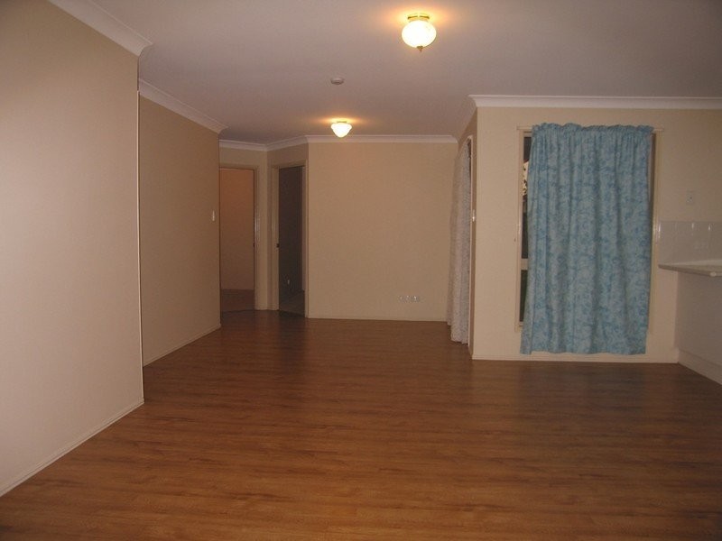 12 Debanie Crt, Marsden QLD 4132