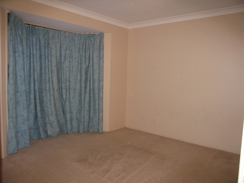 12 Debanie Crt, Marsden QLD 4132