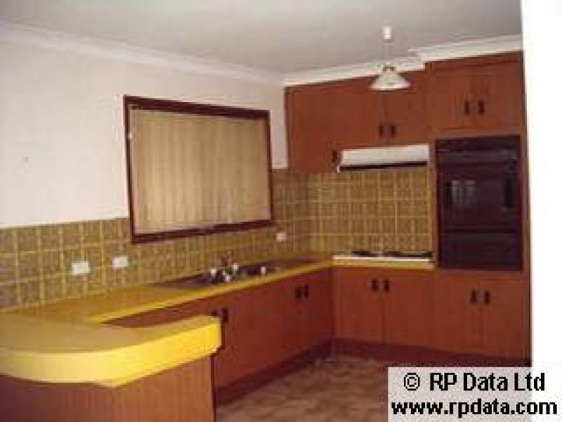 408 Warrigal Road, Eight Mile Plains QLD 4113