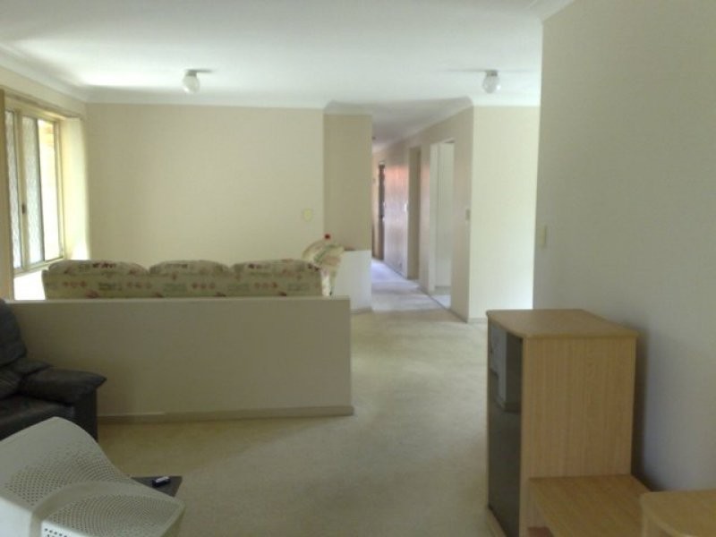 19 Emerald Street, Runcorn QLD 4113