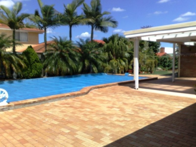 9 Truman Ct, Stretton QLD 4116