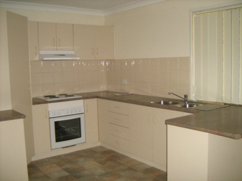 31 Short Street, Loganlea QLD 4131