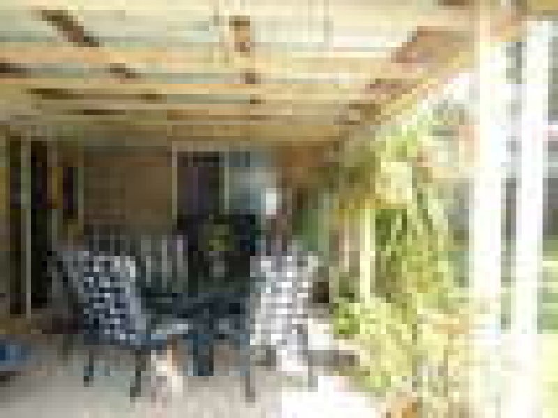 31 Short Street, Loganlea QLD 4131