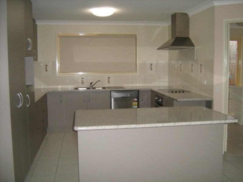 58 Casuarina Crescent, Calamvale QLD 4116