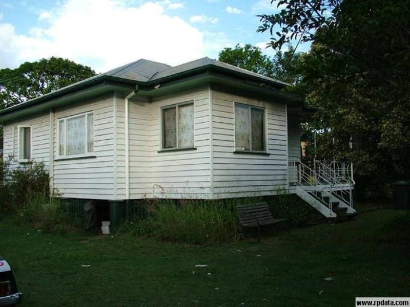 16 Bovey Street, Coopers Plains QLD 4108