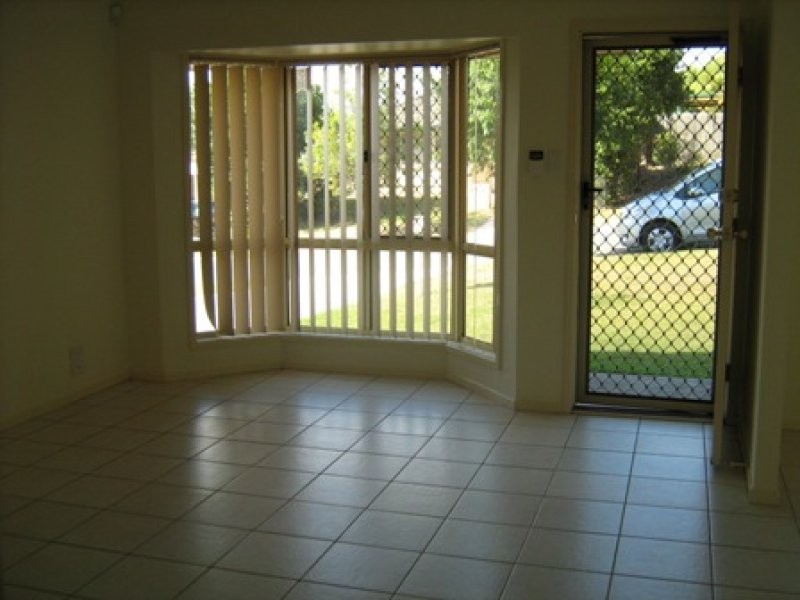 16 Picot Cct, Runcorn QLD 4113