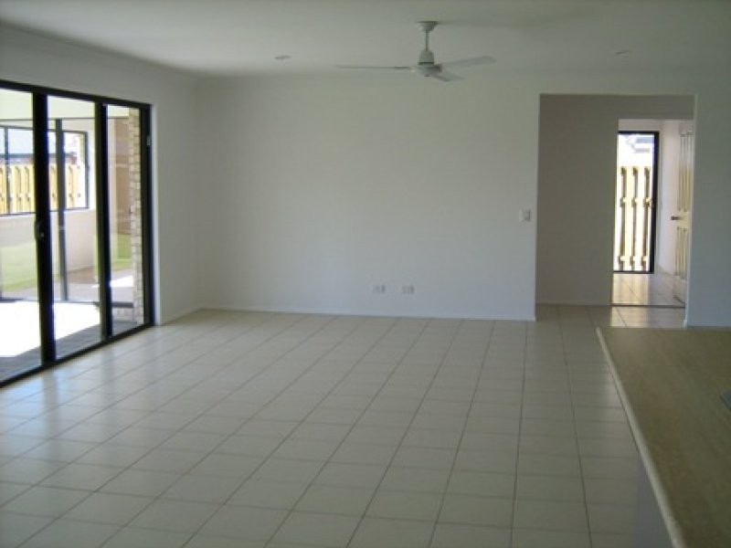43 Freshwater Drive, Berrinba QLD 4117