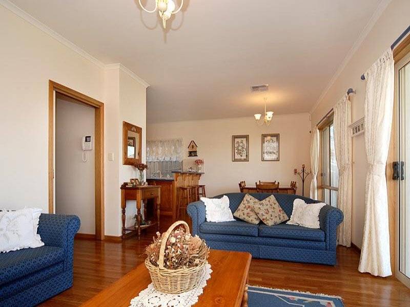 21 BRITANNIA PARADE, Hindmarsh Island SA 5214