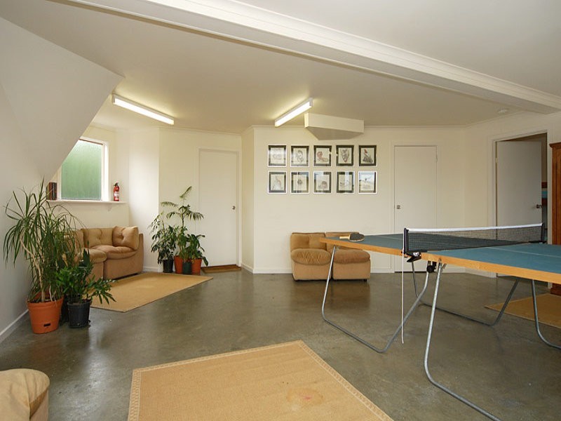 8 Hazel St, Goolwa Beach SA 5214