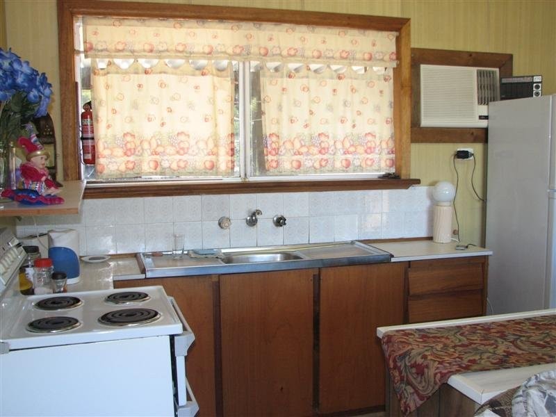 2 Davies Street, Goolwa SA 5214