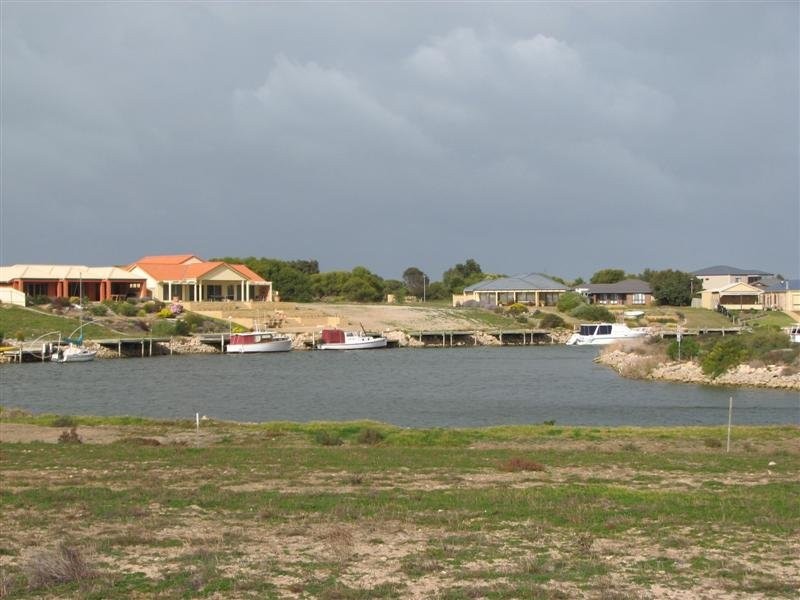 29 wentworth parade, Hindmarsh Island SA 5214