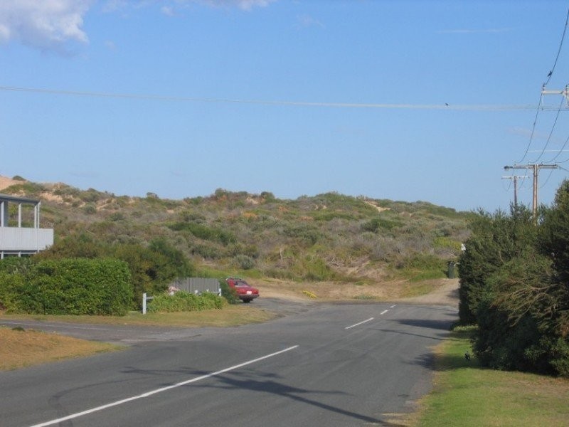 13 Bradford Road, Goolwa Beach SA 5214