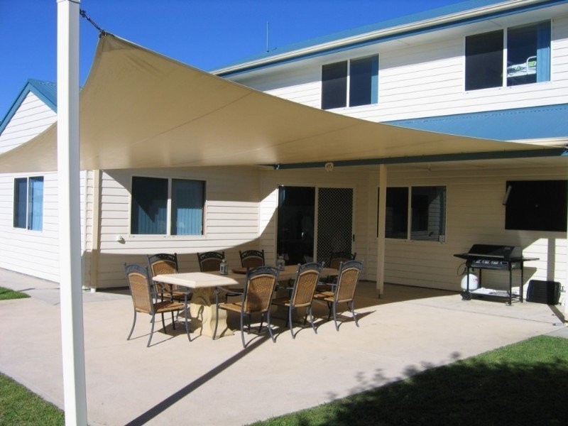216 Surfers Parade, Middleton SA 5213