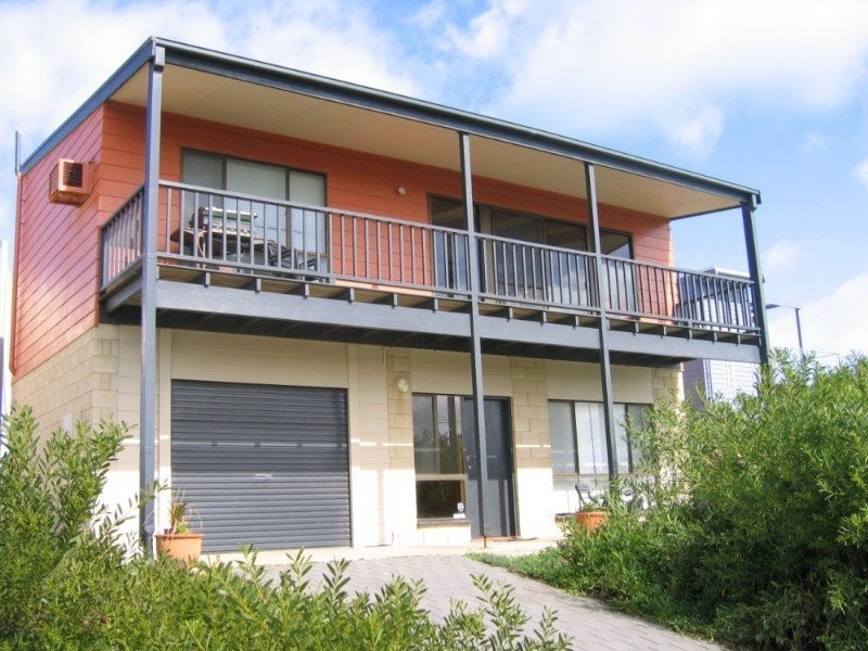 1 Newell Avenue, Middleton SA 5213