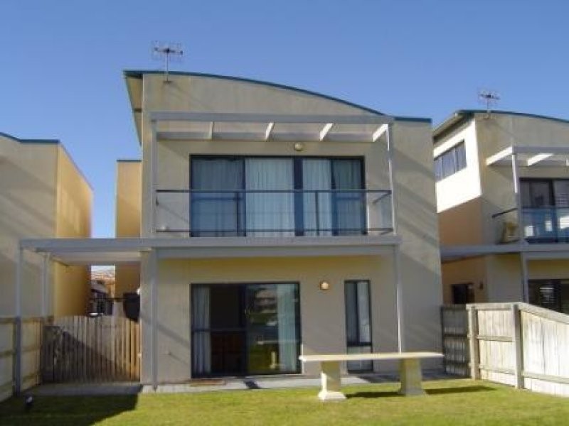 19 Ventura Place, Hindmarsh Island SA 5214