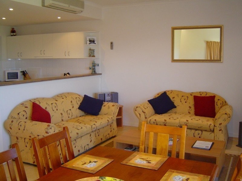 19 Ventura Place, Hindmarsh Island SA 5214