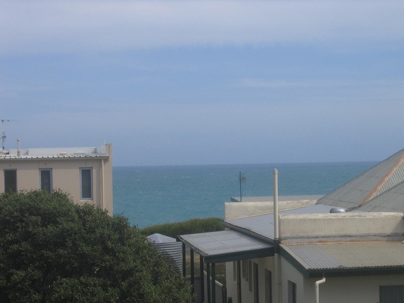 9 Barbara Street, Port Elliot SA 5212