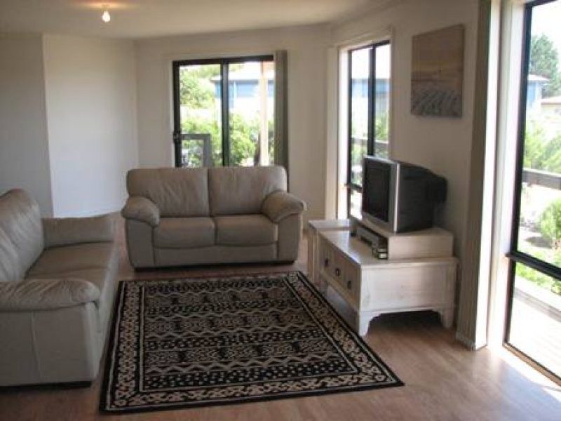 1 Hanby Crescent, Goolwa Beach SA 5214