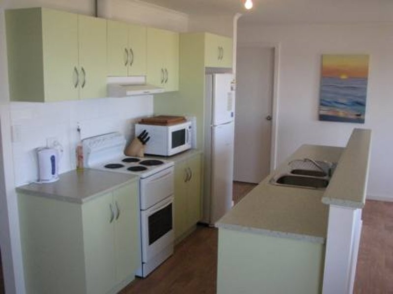 1 Hanby Crescent, Goolwa Beach SA 5214