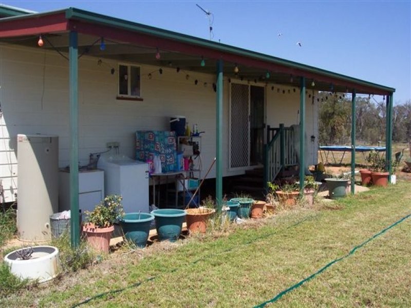 - Isisford-Blackall Rd, Blackall QLD 4472