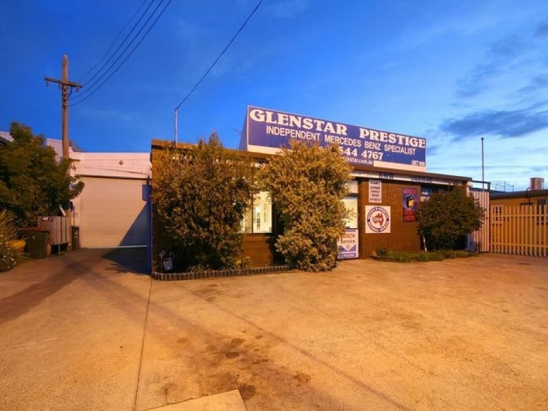 24 Manton Road, Oakleigh South VIC 3167