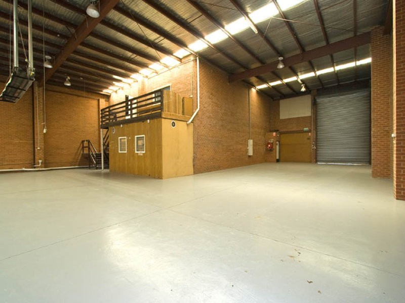 27 Racecourse Road, North Melbourne VIC 3051