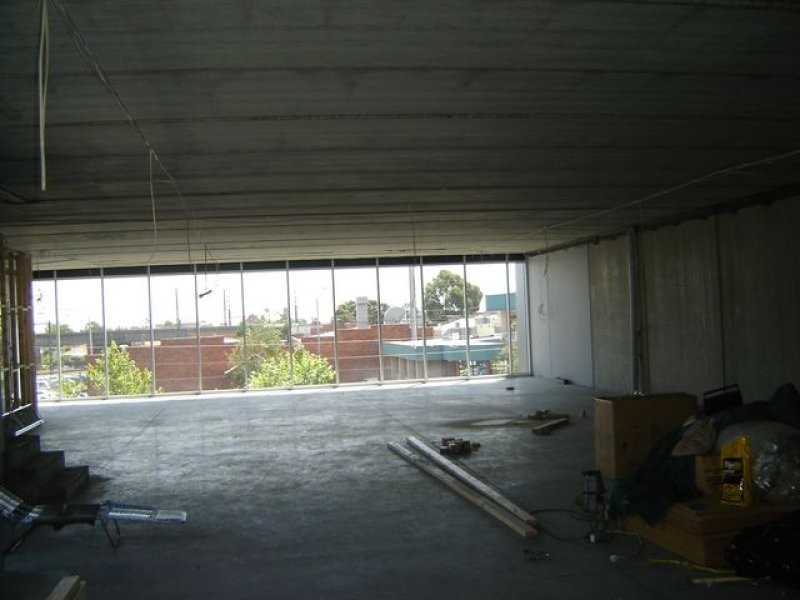 50 Downing Street, Oakleigh VIC 3166