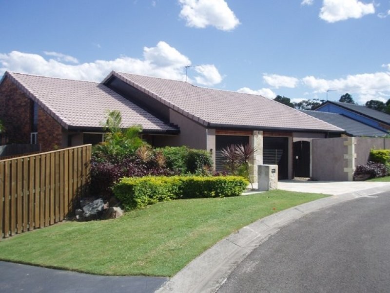 6 Prestwick Court, Robina QLD 4226