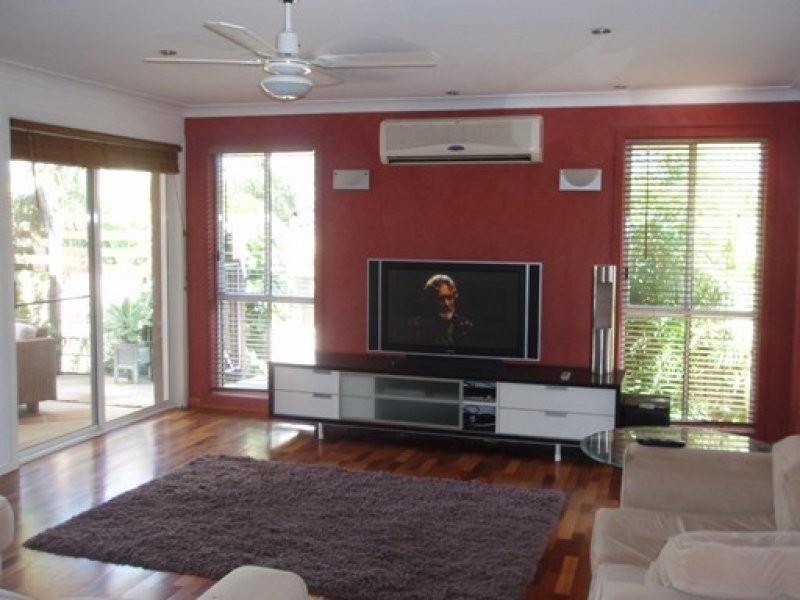6 Prestwick Court, Robina QLD 4226