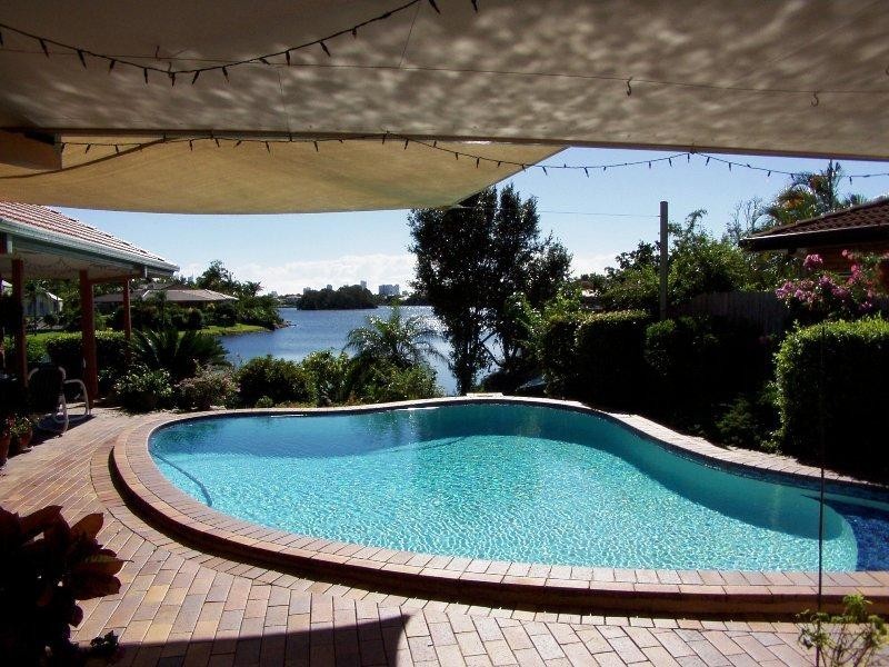 40 Manly Drive, Robina QLD 4226