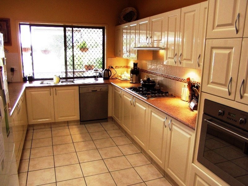 40 Manly Drive, Robina QLD 4226