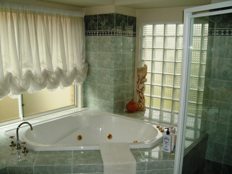 78 Cypress Drive, Broadbeach Waters QLD 4218