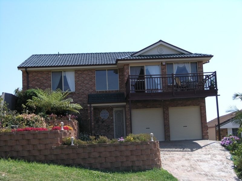 16 Willandra Place, Koonawarra NSW 2530
