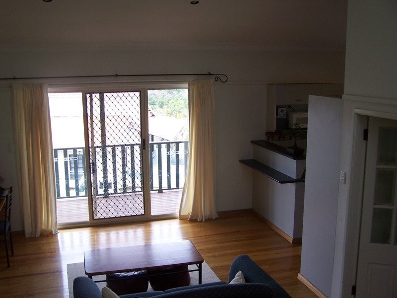 10 Lambertia Place, Cordeaux Heights NSW 2526