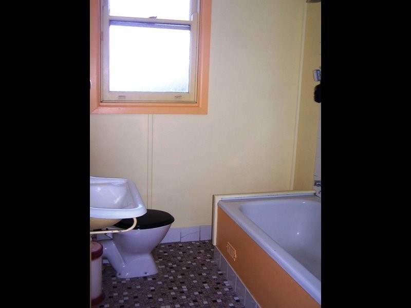 77 Farmborough Road, Farmborough Heights NSW 2526