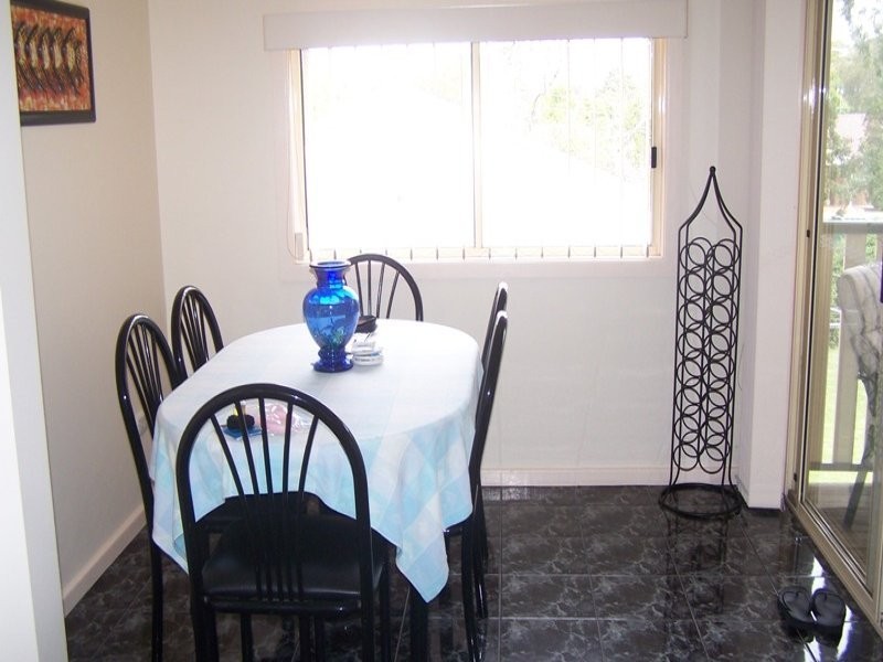 19 Maynes Parade, Unanderra NSW 2526