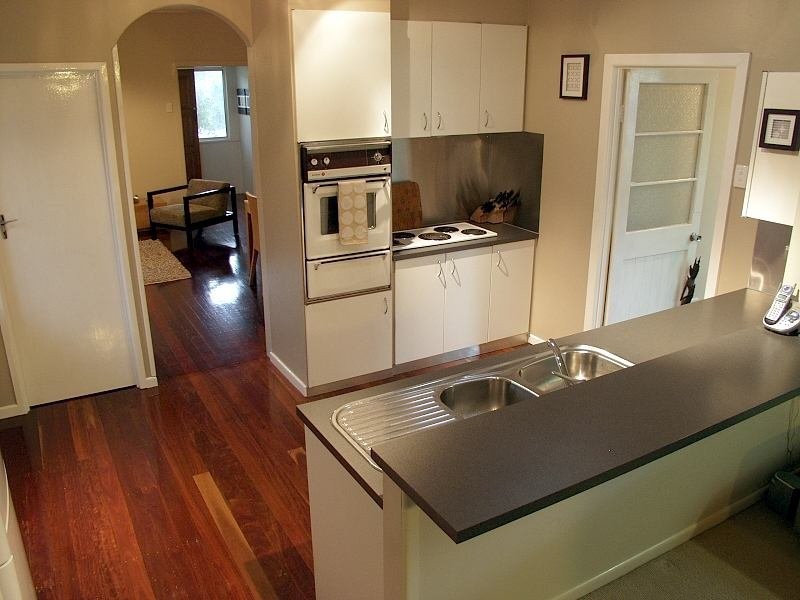 52 Palm Avenue, Holland Park West QLD 4121