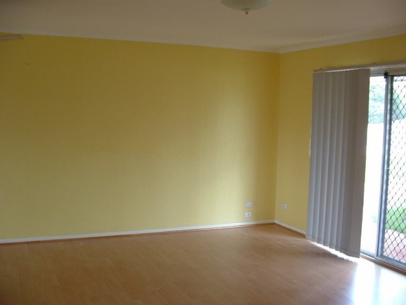 31 Brentwood Dr, Daisy Hill QLD 4127