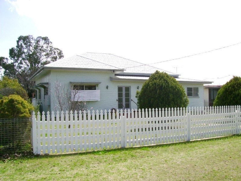 5 Guy Street, Warwick QLD 4370