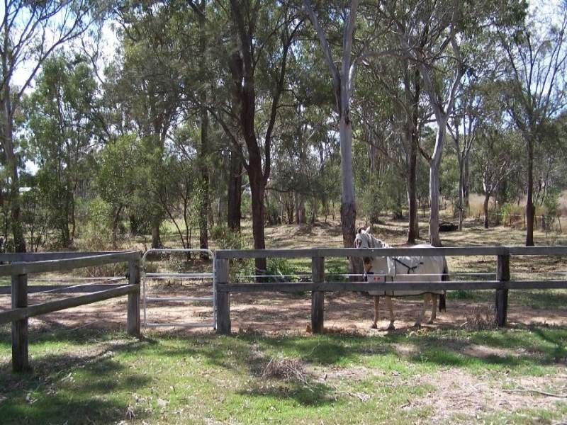 64 Law Road, Warwick QLD 4370