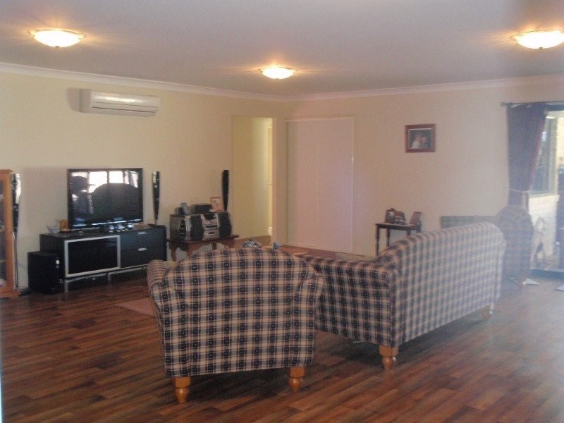 207 Ogilvie Road, Warwick QLD 4370