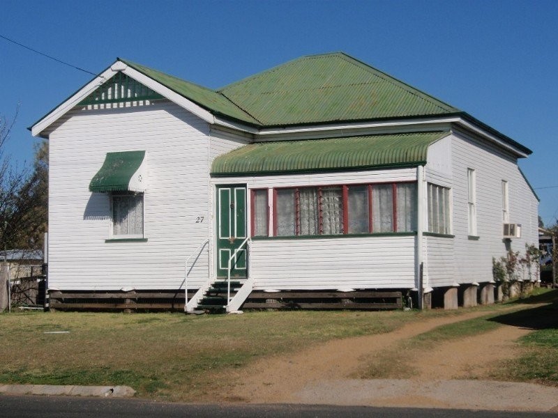 27 Mcevoy Street, Warwick QLD 4370