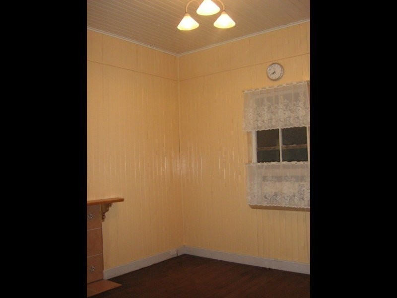 27 Mcevoy Street, Warwick QLD 4370