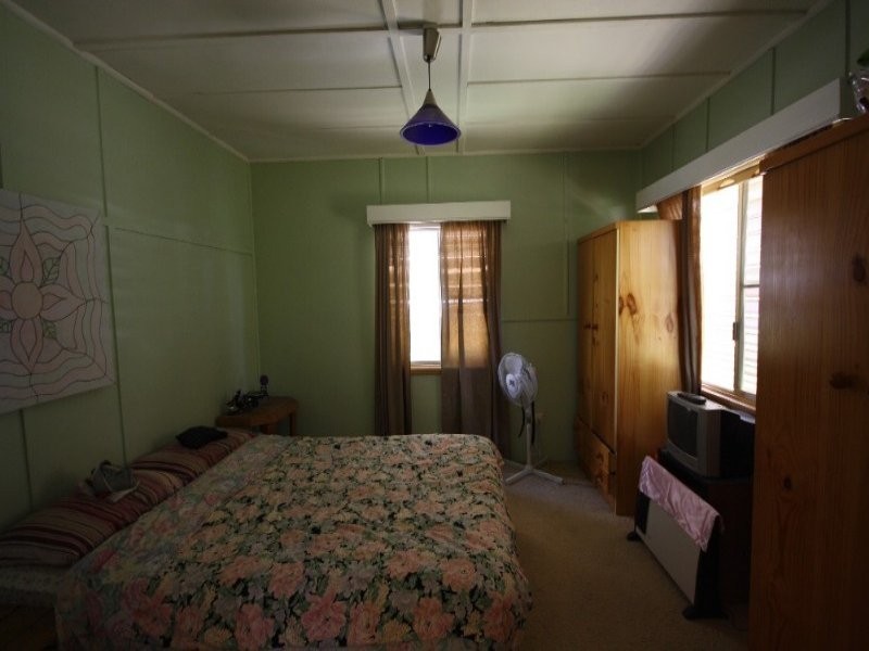 52 Stewart Avenue, Warwick QLD 4370