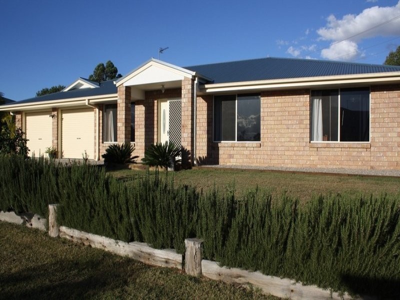 25 Rodeo Drive, Warwick QLD 4370