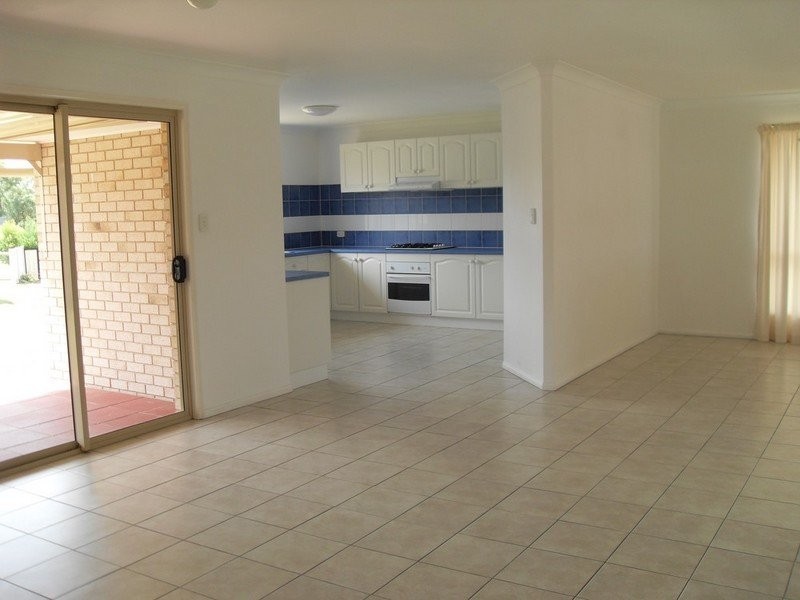 5 Emma Drive, Warwick QLD 4370